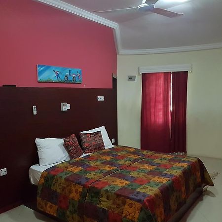 Legacy Tribe Beach Resort Prampram ภายนอก รูปภาพ