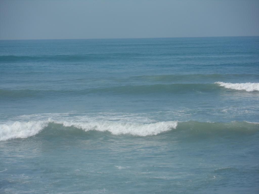 Legacy Tribe Beach Resort Prampram ภายนอก รูปภาพ