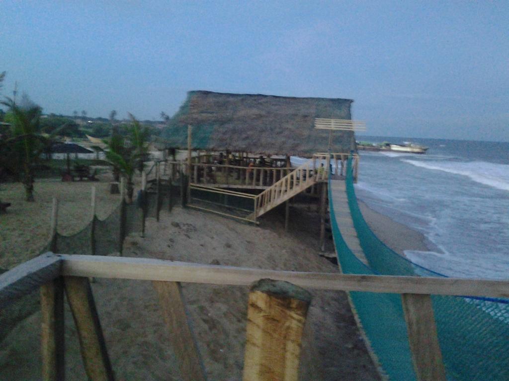 Legacy Tribe Beach Resort Prampram ภายนอก รูปภาพ